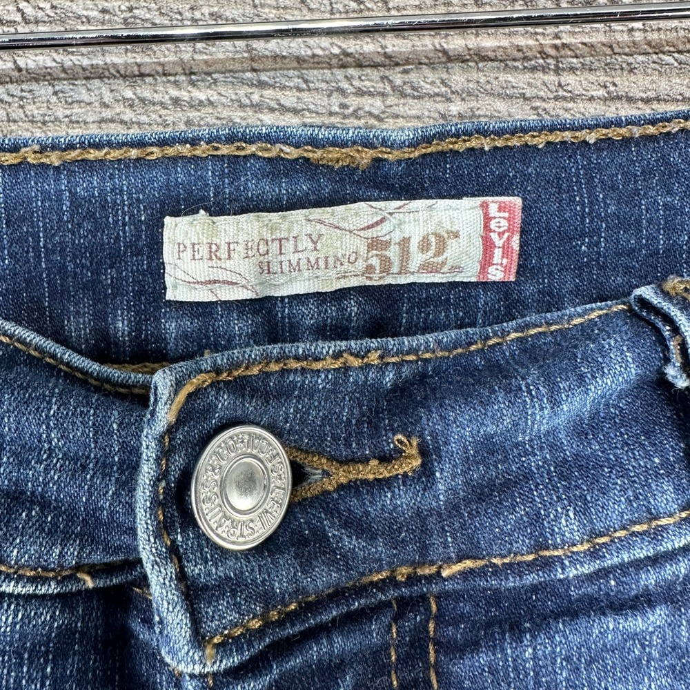 Levis 512 Perfectly Slimming Bootcut Jeans Womens 8S Dark Wash Blue Denim - Picture 5 of 6